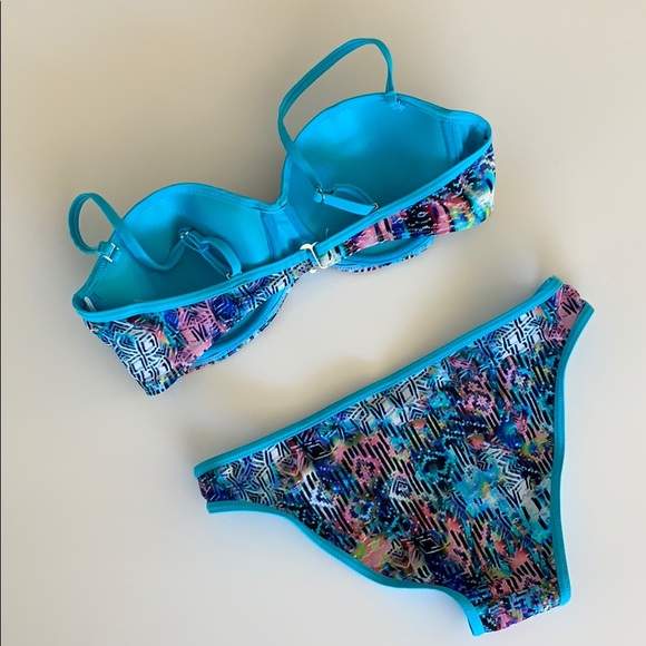 NWOT bikini by Coral M - Picture 2 of 7